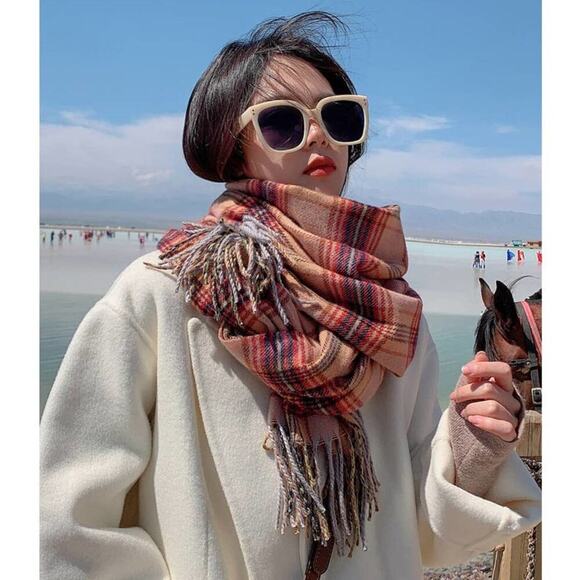 2/$24 NEW Cozy Oversized Plaid Blanket Scarf Pink Tan - Picture 8 of 10